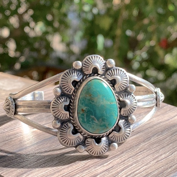 Jewelry - Native American Navajo Sterling Silver Turquoise Bracelet